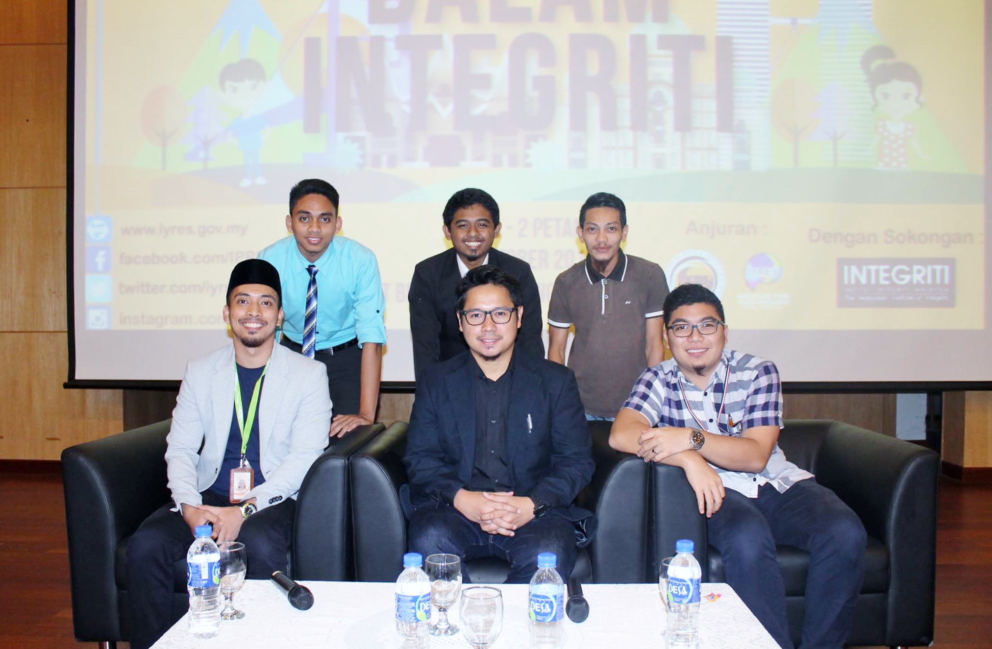 MEDIU Menyertai Persidangan Meja Bulat Belia :Patriotik Vs Integriti