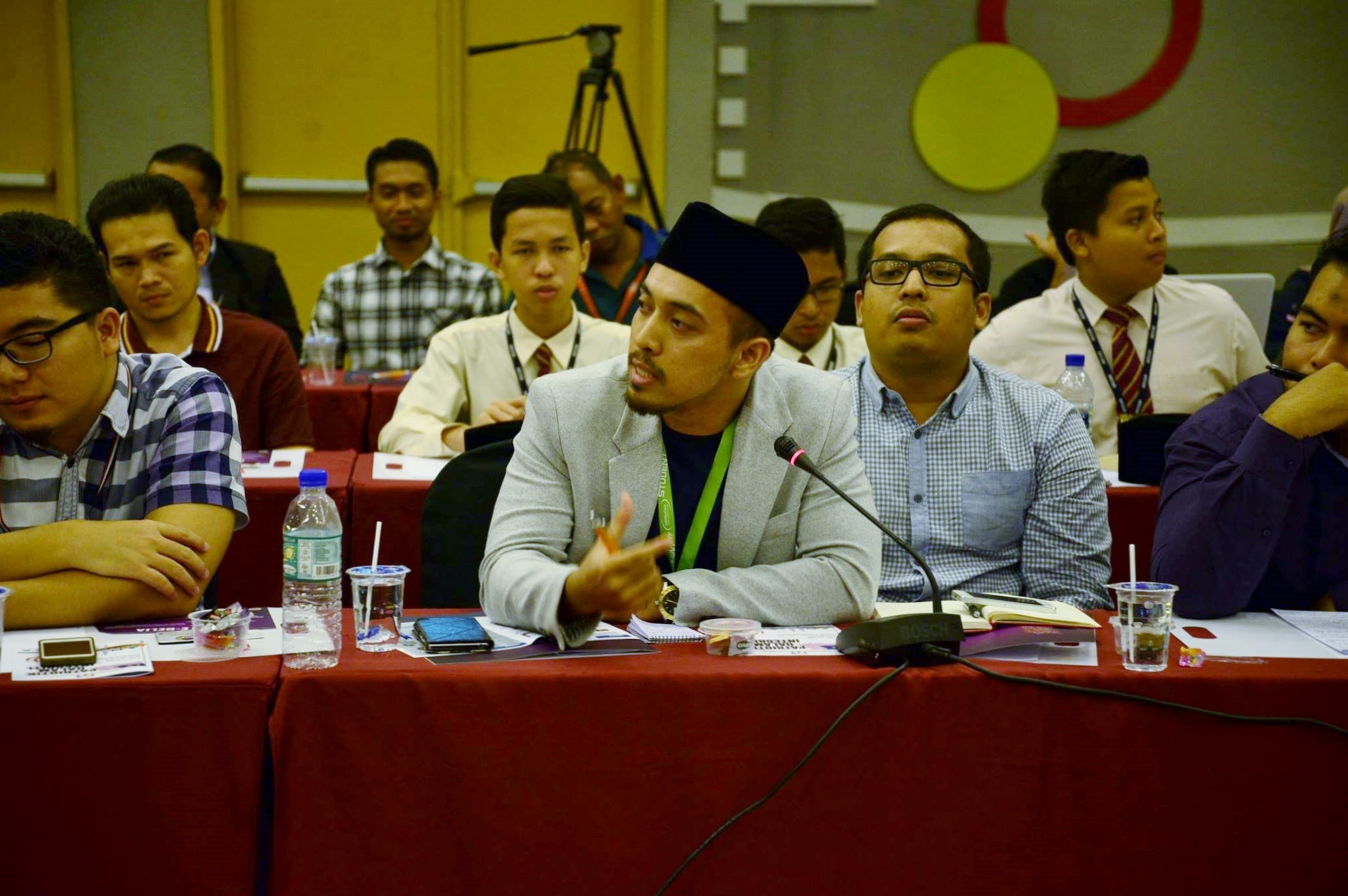 MEDIU Menyertai Persidangan Meja Bulat Belia :Patriotik Vs Integriti